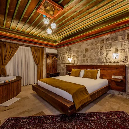 Latona Stone Palace * Göreme