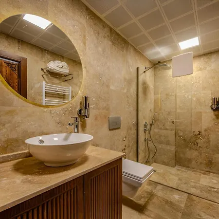 Latona Stone Palace Hotel