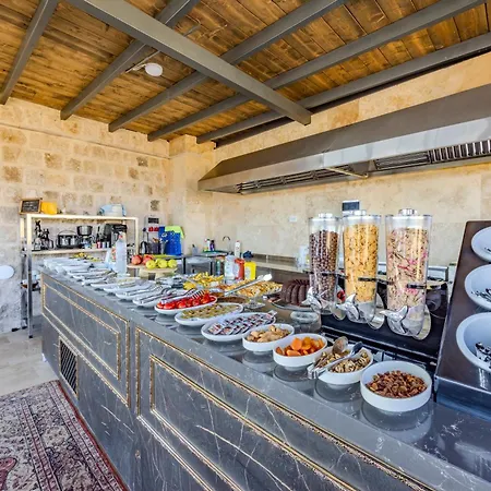 Hotel Latona Stone Palace