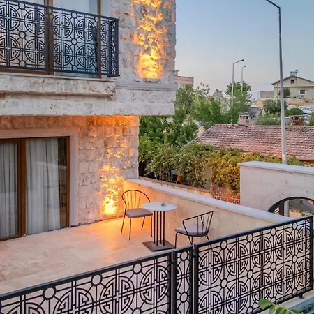 Latona Stone Palace Göreme