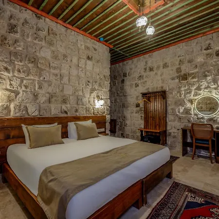 Hotel Latona Stone Palace Göreme