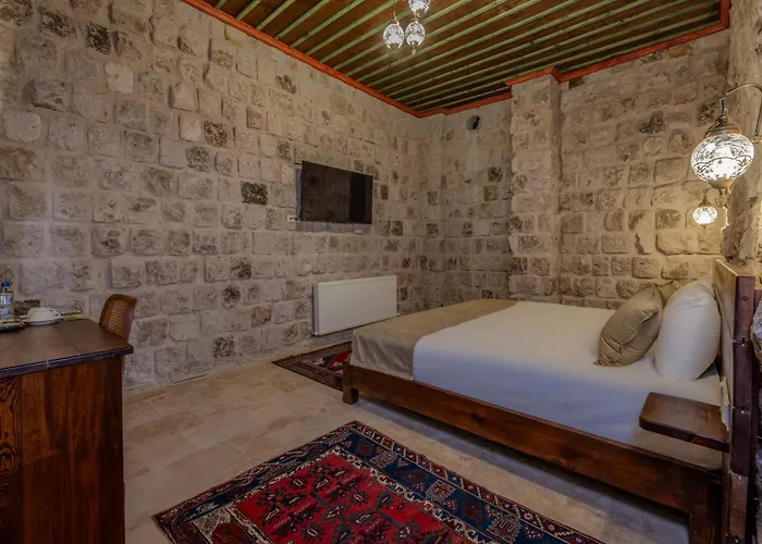 Latona Stone Palace Hotell Göreme