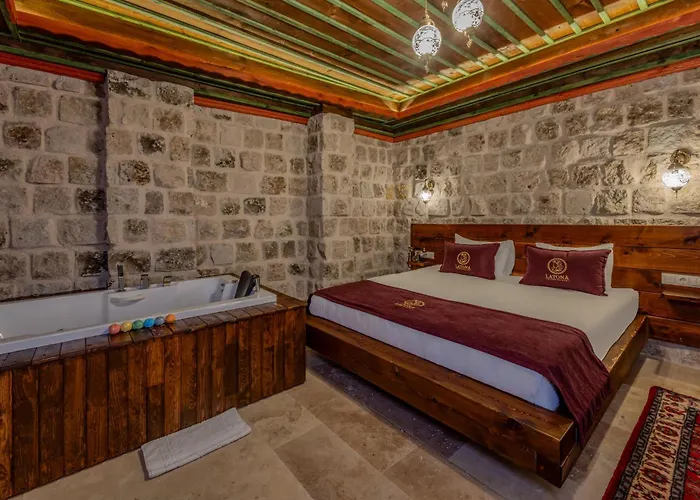 Latona Stone Palace *