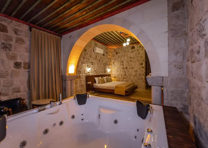 Latona Stone Palace Göreme