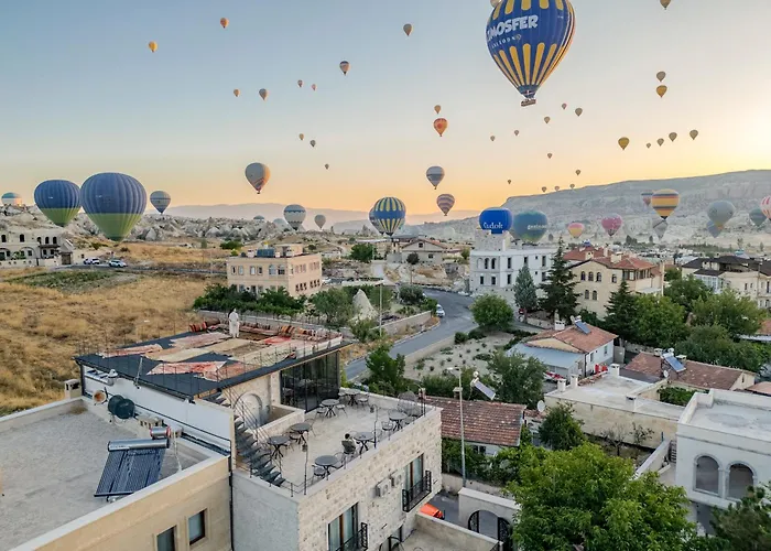 Hotell Latona Stone Palace *