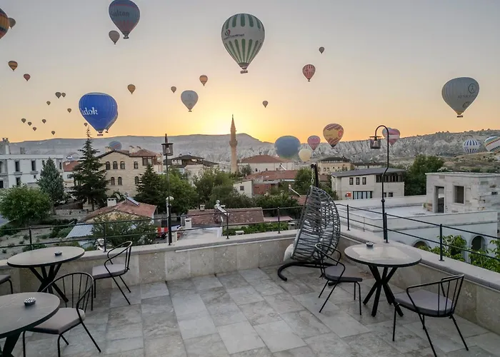 Latona Stone Palace Hotell Göreme