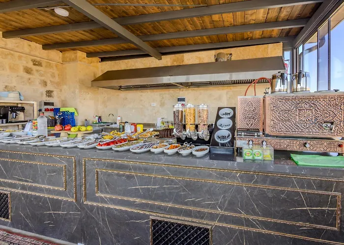 Hotell Latona Stone Palace *